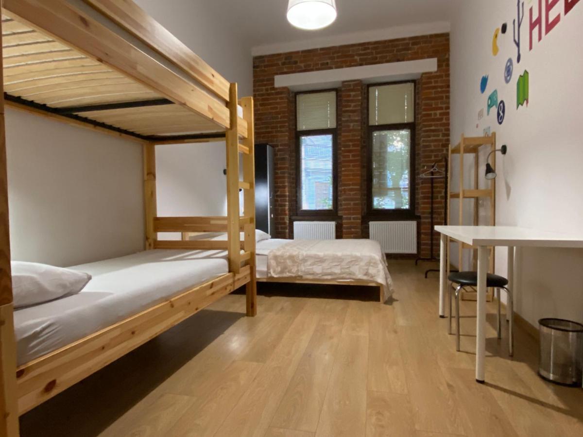 4rooms Hostel *